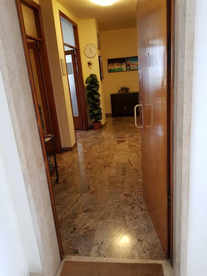 B&B Magica Venezia Mestre Luaran gambar